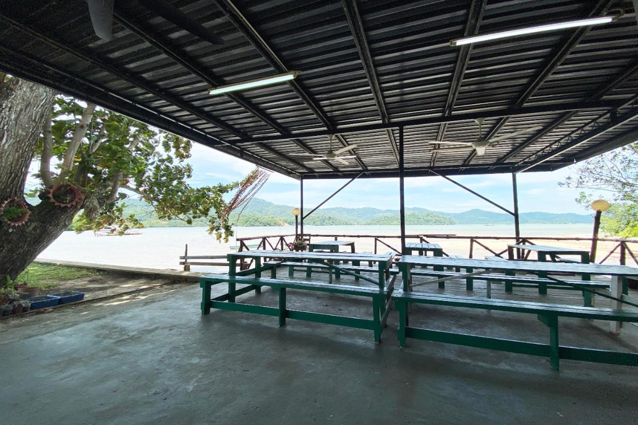 Hotel Oyo 90317 Ambong Bay Resthouse Kota Kinabalu Exterior foto